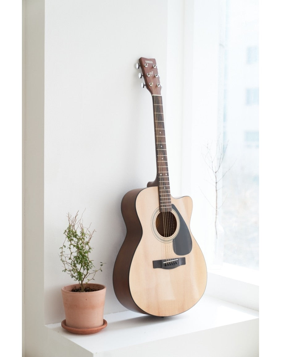 YAMAHA FS100C NT ACOUSTIC GUITAR