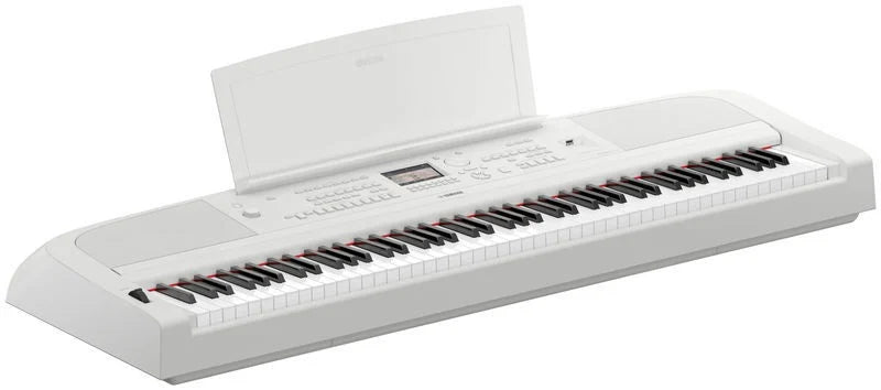 Yamaha DGX670